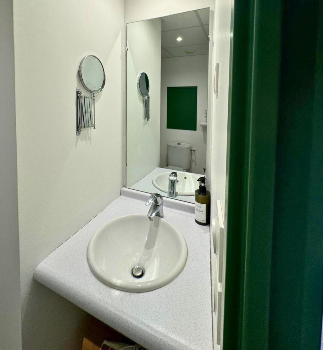 Apartament Oasis - Wifi, Clim, Vue, Equipe Lourdes Zewnętrze zdjęcie